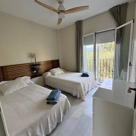 In - In Guadalmina With Pool Guest house Estepona