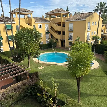 Guest house In - In Guadalmina With Pool Estepona